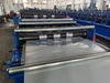 Máquina para fabricar paneles de techo de doble capa/máquina formadora de rollos de acero galvanizado